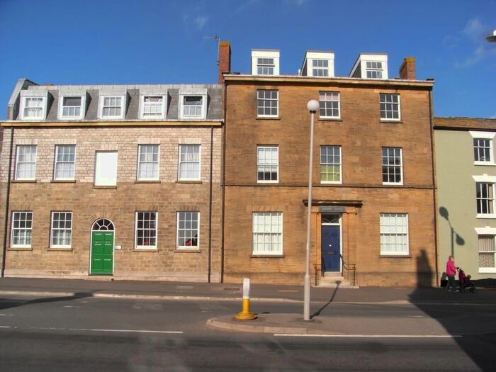 2 Bedroom Flat To Rent In Dorset House, East Street, Bridport, Dorset, DT6