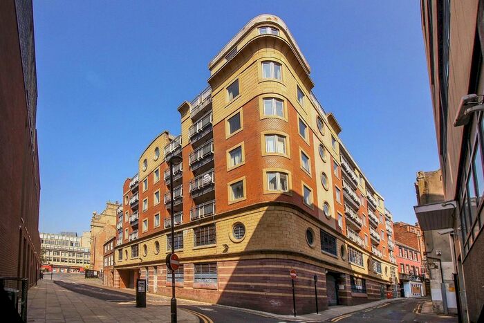 2 Bedroom Flat To Rent In Pudding Chare, Newcastle Upon Tyne, NE1