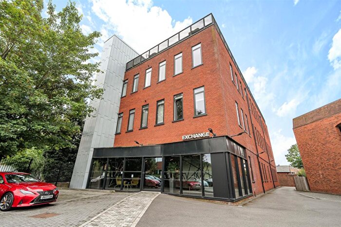 2 Bedroom Flat For Sale In The Exchange, Poplar Road, Solihull, B91