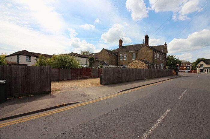 4 Bedroom Flat For Sale In Fletton Avenue, Peterborough, PE2