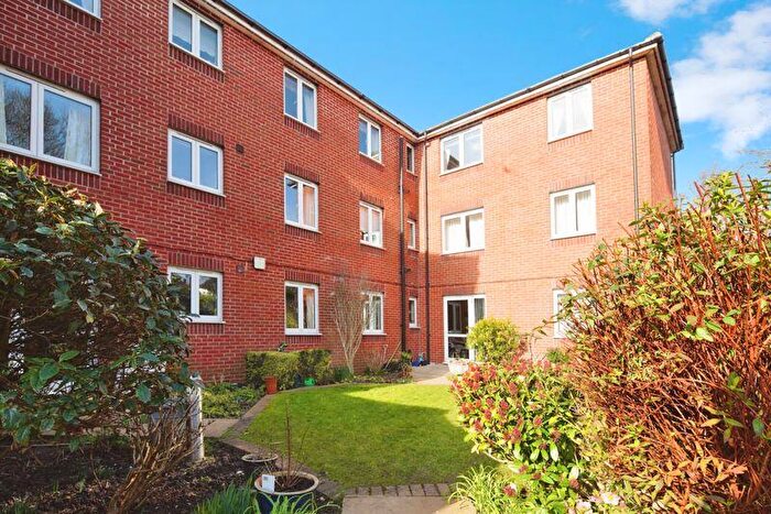 1 Bedroom Apartment For Sale In Alexandra Court, Hove, BN3