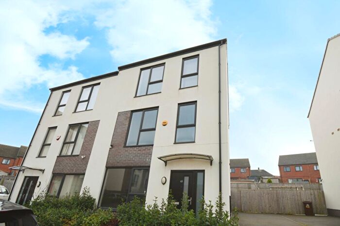 5 Bedroom Semi-Detached House For Sale In Brearley Drive, Sheffield, South Yorkshire, S5