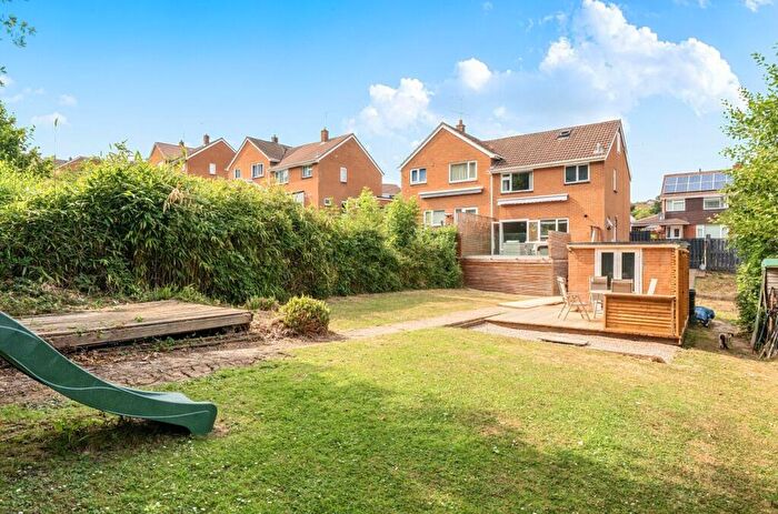 4 Bedroom Semi-Detached House For Sale In Norwich Road, EX4