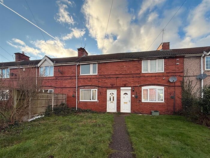 3 Bedroom Terraced House To Rent In King Georges Road, New Rossington, Doncaster, DN11
