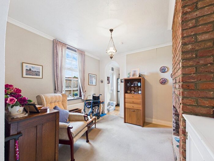 2 Bedroom Bungalow For Sale In Feltham Hill Road, Ashford, Surrey, TW15