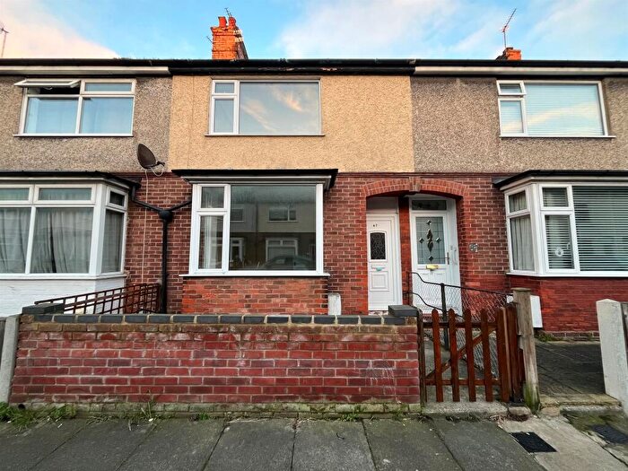 3 Bedroom Terraced House For Sale In Century Road, Great Yarmouth, NR31