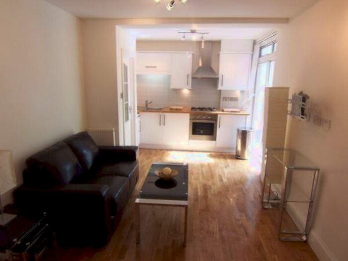 1 Bedroom Ground Flat To Rent In Radnor Road, Harrow, HA1
