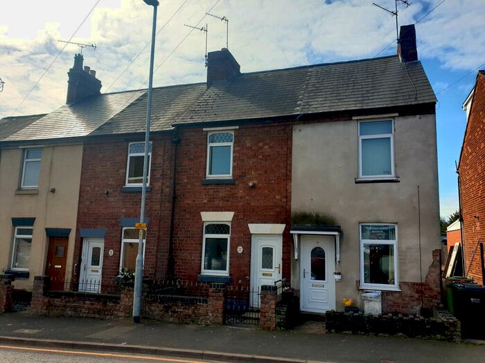 3 Bedroom Terraced House To Rent In Castle Road, Kidderminster, Worcestershire, DY11