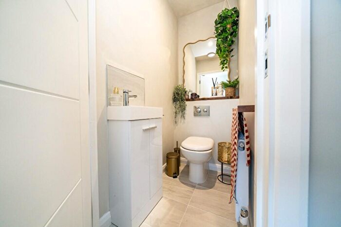 2 Bedroom Semi-Detached House For Sale In Bosworth Close, Hemel Hempstead, Hertfordshire, HP1