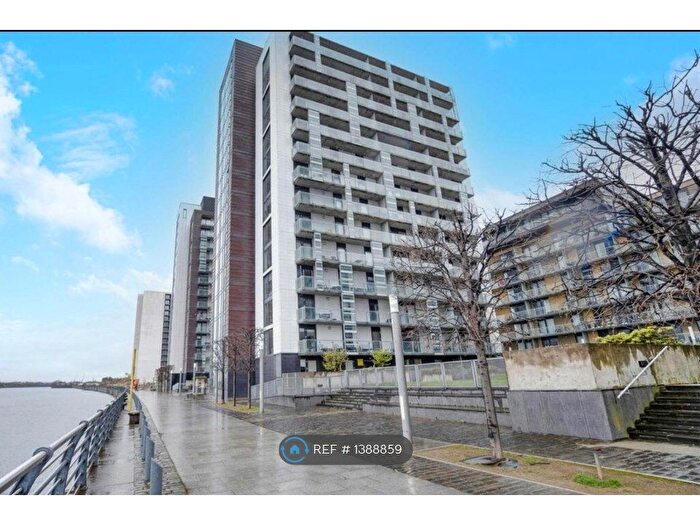 2 Bedroom Flat To Rent In Meadowside Quay Walk, Glasgow, G11