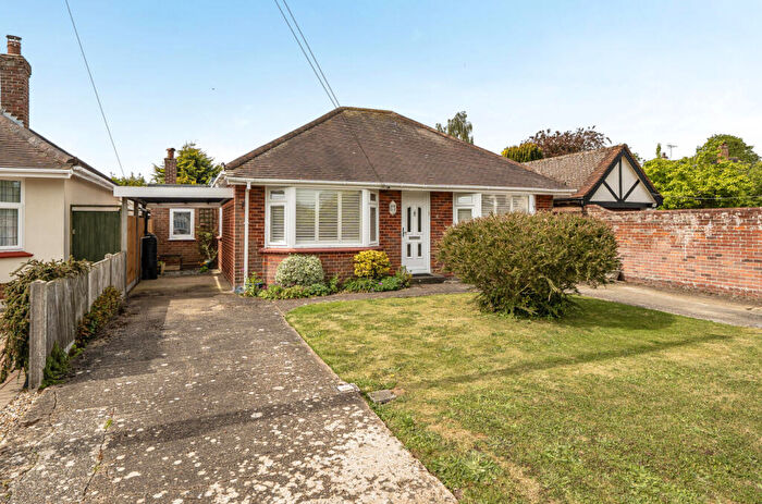 3 Bedroom Bungalow For Sale In Abbey Crescent, Thorpe-le-Soken, Clacton-on-Sea, CO16