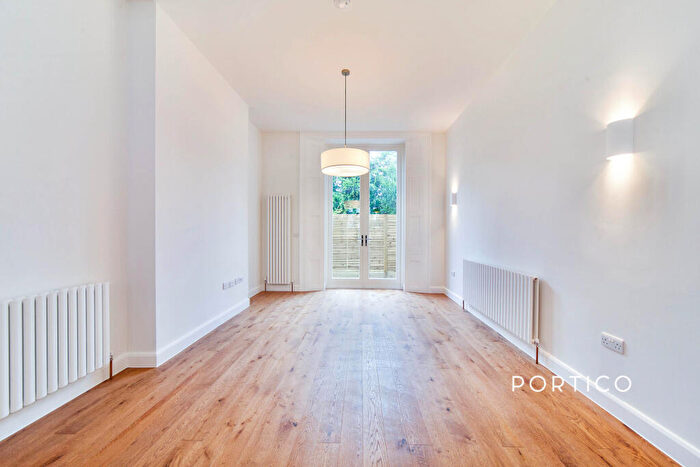1 Bedroom Flat To Rent In King Henrys Road, NW3