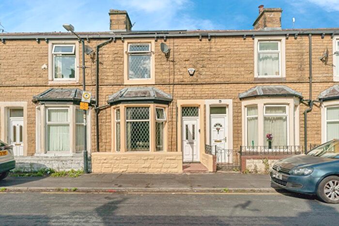 3 Bedroom Terraced House For Sale In Thurston Street, Burnley, Lancashire, BB11