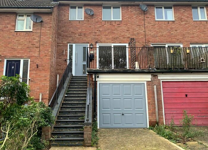 4 Bedroom Terraced House To Rent In Sedlescombe Gardens, St. Leonards-On-Sea, TN38