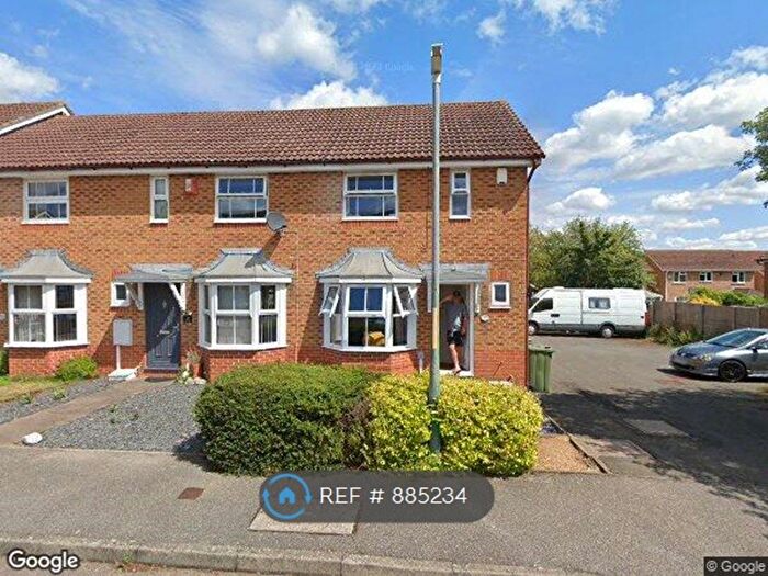 2 Bedroom Semi-Detached House To Rent In Sissinghurst Drive, Maidstone, ME16