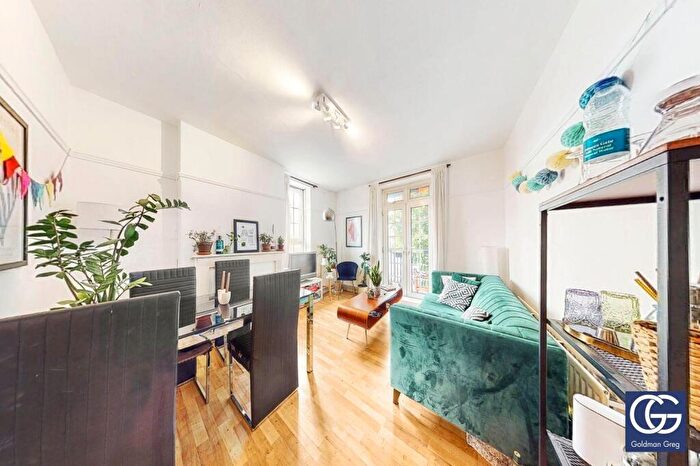 3 Bedroom Apartment To Rent In Berners House, Maygood Street, London, N1