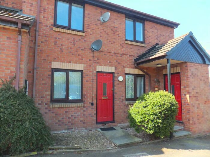 2 Bedroom Apartment To Rent In Hilton Court, Hilton Street, Stockport, Greater Manchester, SK3