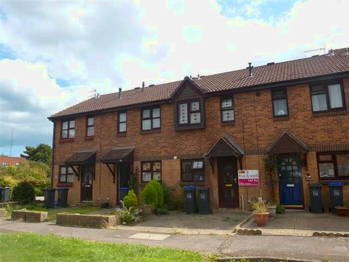 2 Bedroom Property To Rent In Pilgrims Walk, Worthing BN13