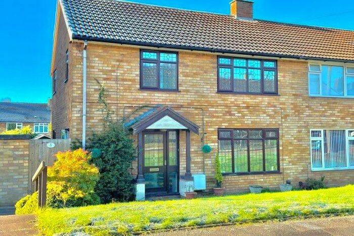 3 Bedroom Semi-Detached House To Rent In Friary Crescent, Walsall, WS4