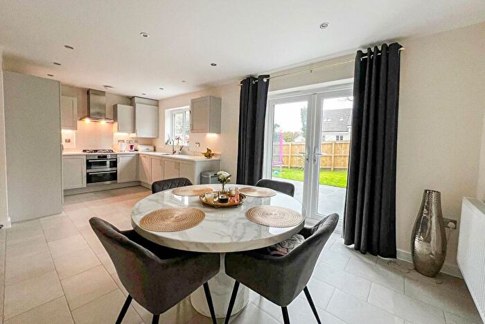 4 Bedroom Detached House For Sale In Maple Grove, Ivybridge, Devon, PL21