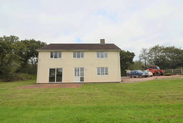 5 Bedroom Detached House To Rent In Cadeleigh, Tiverton, Devon, EX16