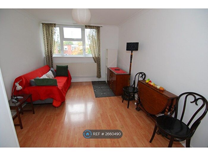 1 Bedroom Flat To Rent In Este Road, London, SW11