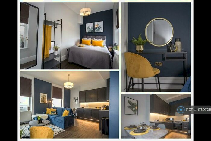 2 Bedroom Flat To Rent In North West House, Brighton, BN1