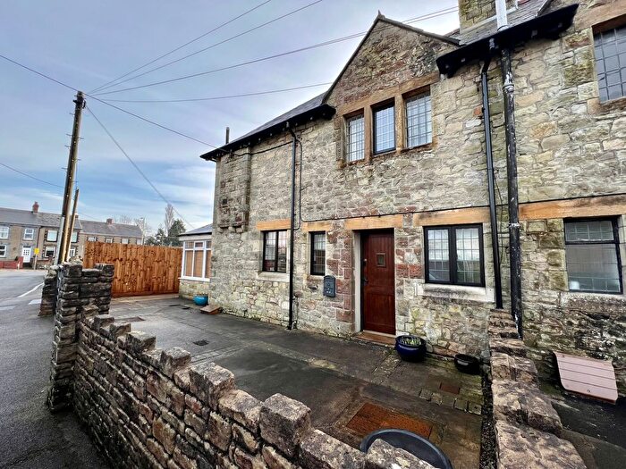 2 Bedroom End Of Terrace House To Rent In Pen-Y-Fai, Bridgend, CF31