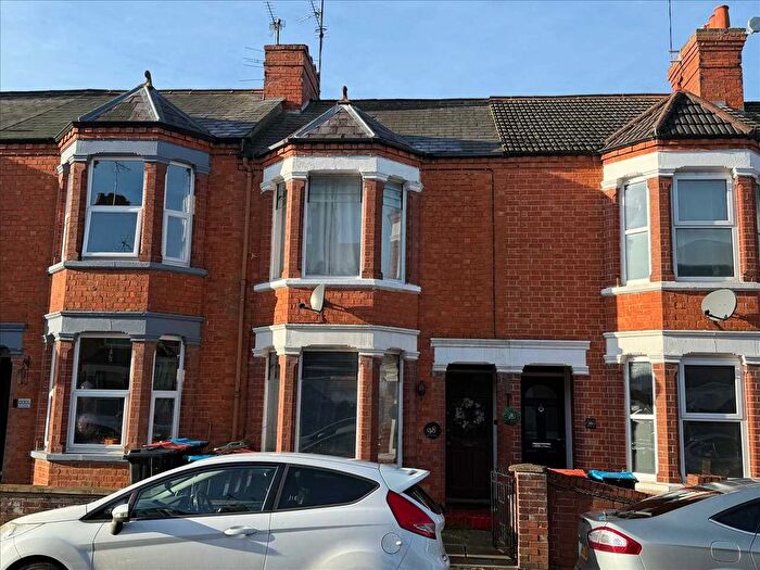 3 Bedroom Terraced House For Sale In Jersey Road, Wolverton, Milton Keynes, MK12
