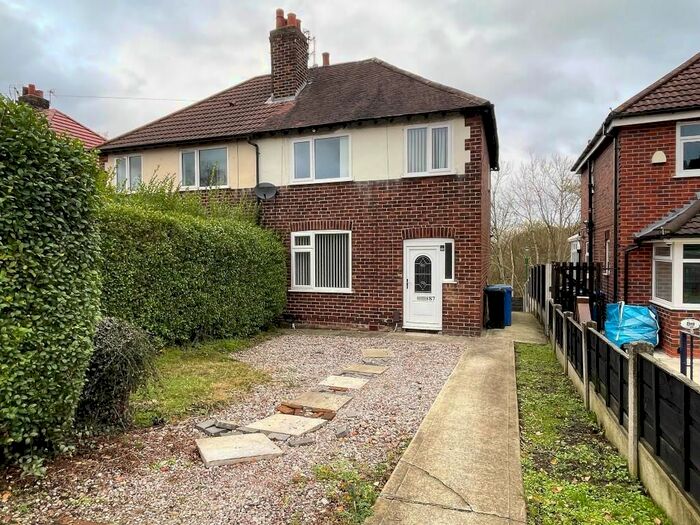 3 Bedroom Semi-Detached House To Rent In Clarenden Road, Hazel Grove, Stockport, SK7