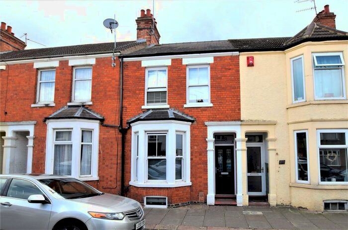 3 Bedroom Terraced House To Rent In King Edward Road, Abington, Northampton, NN1