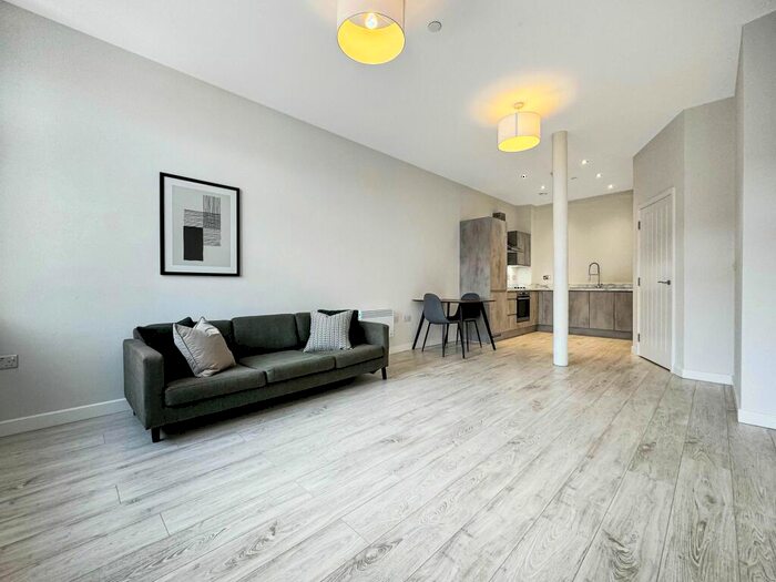 1 Bedroom Apartment To Rent In Block E, Victoria Riverside, Leeds City Centre, LS10