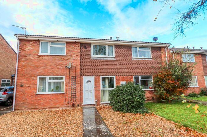 2 Bedroom Detached House To Rent In Butterfield Park, Clevedon, BS21