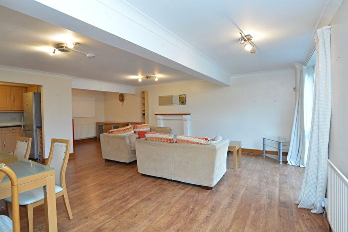 3 Bedroom Detached House To Rent In Nelson Grove Road, South Wimbledon, London, SW19