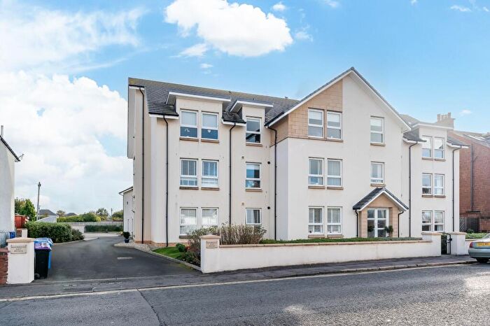 2 Bedroom Flat To Rent In Ayr Road, Prestwick, KA9
