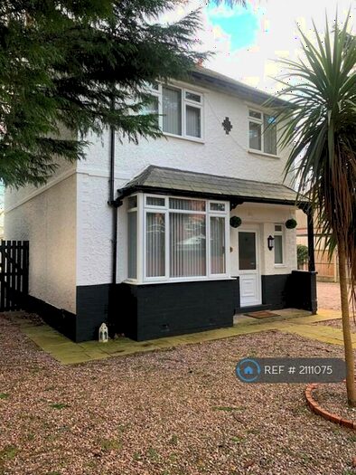 3 Bedroom Detached House To Rent In Crosby Grove, Willaston, Neston, CH64