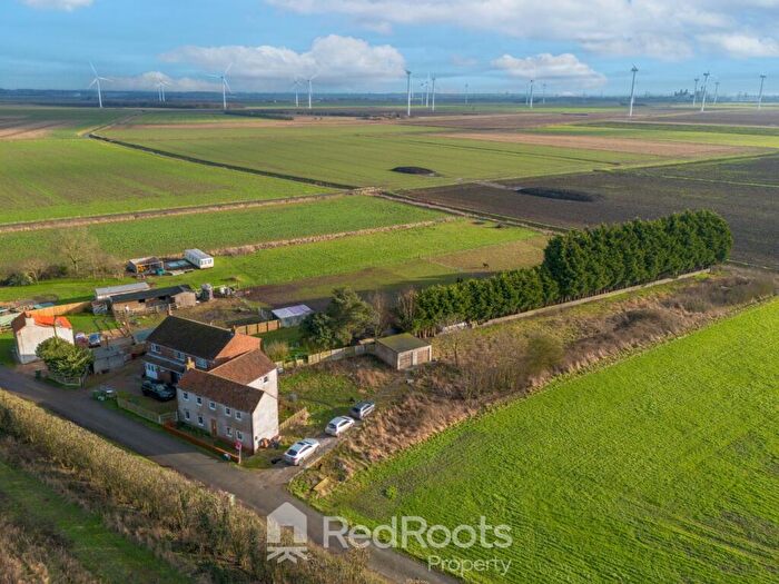 4 Bedroom Detached House For Sale In Show Cottage, Pademoor, Eastoft, Scunthorpe, Lincolnshire, DN17