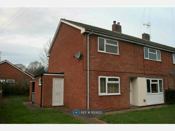 2 Bedroom Maisonette To Rent In Maypole Road, Wellow, Newark, NG22
