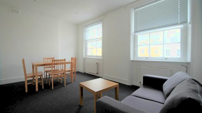 2 Bedroom Flat To Rent In Blenheim Terrace, London, NW8