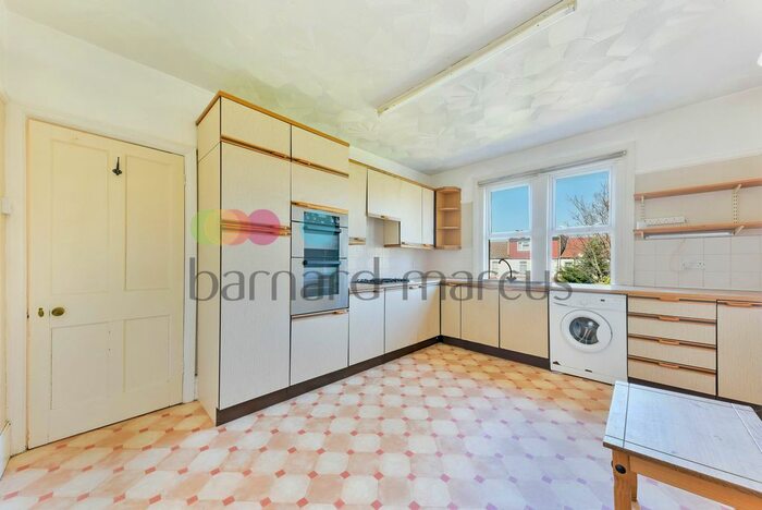 Studio To Rent In Lyndhurst Road, Thornton Heath, CR7