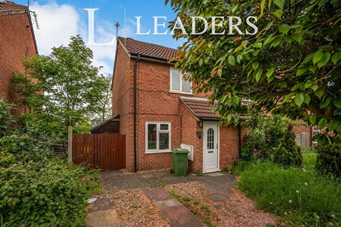 2 Bedroom Terraced House To Rent In Glebe Close, Mountsorrel, LE12