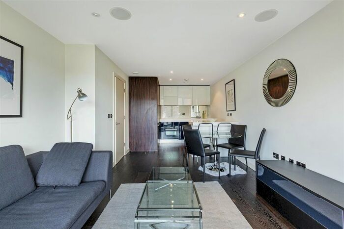 1 Bedroom Flat To Rent In Moore House, Grosvenor Waterside, Gatliff Road, London, SW1W