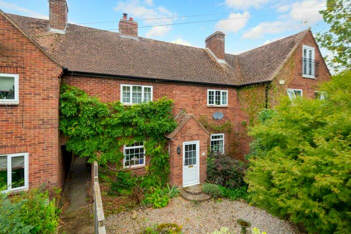 4 Bedroom Terraced House For Sale In Thanet Terrace, The Street, Hothfield, Ashford, TN26