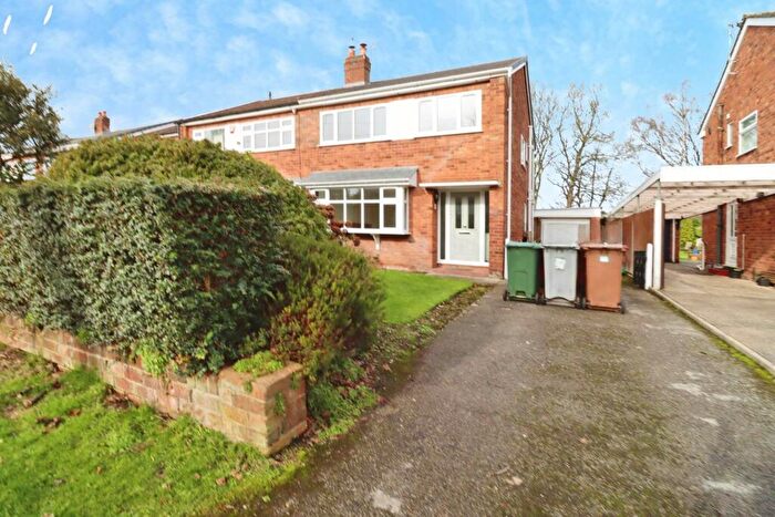 3 Bedroom Semi Detached House To Rent In Manor Road, Bromborough, CH62