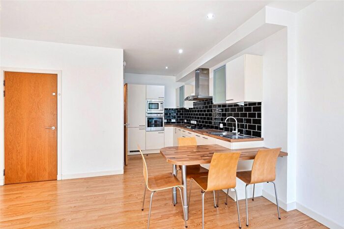 2 Bedroom Flat To Rent In Glasgow Harbour Terraces, Glasgow, Glasgow City, G11