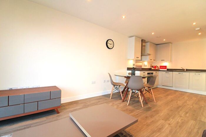 1 Bedroom Apartment To Rent In Wallingford Way, Maidenhead, SL6