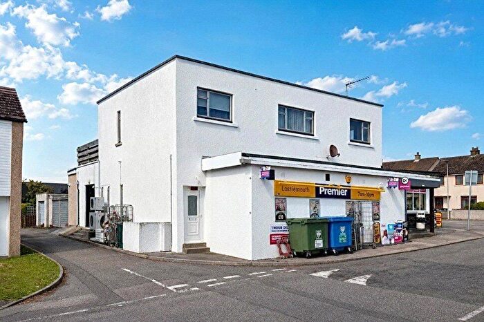 3 Bedroom Flat For Sale In MacDonald Drive, Lossiemouth, Moray, IV31