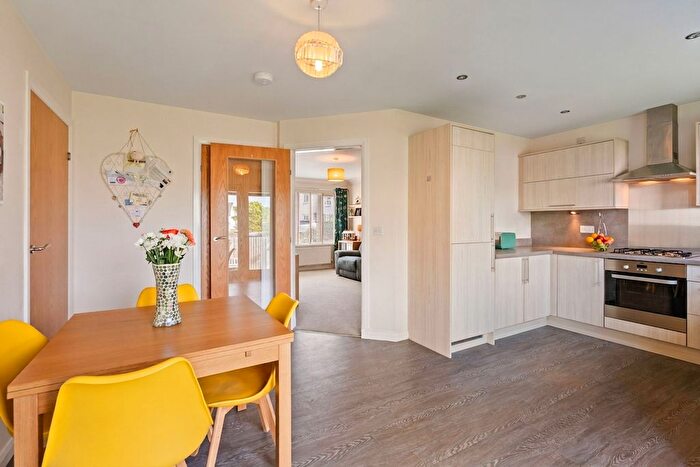 4 Bedroom Detached House For Sale In Balcomie Gardens, Kirkliston, EH29