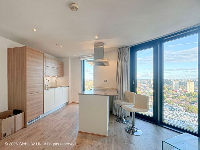 1 Bedroom Flat For Sale In Station Street, London, E15