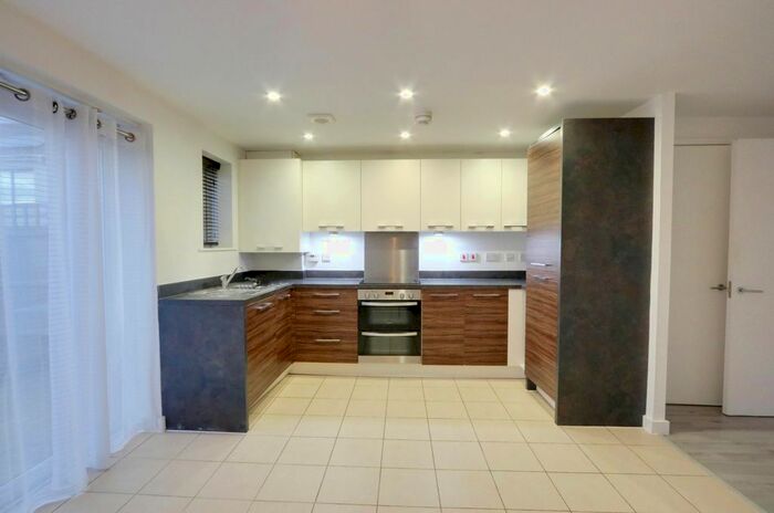 3 Bedroom Terraced House To Rent In Cowper Crescent, Colchester, CO4